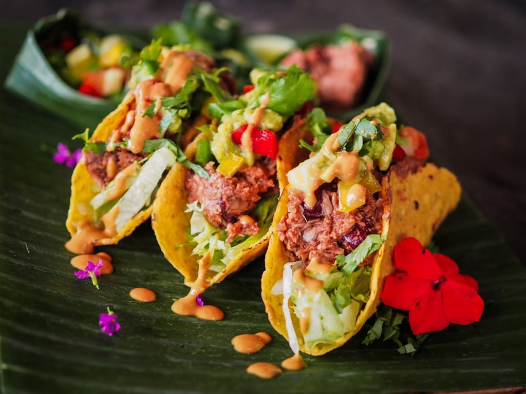 Some restaurants are offering vegan jackfruit taco. Photo: Shutterstock