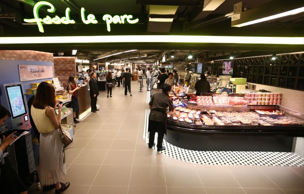 The interior of Food le Parc at the Cheung Kong Center in Central. Photo: Edmond So
