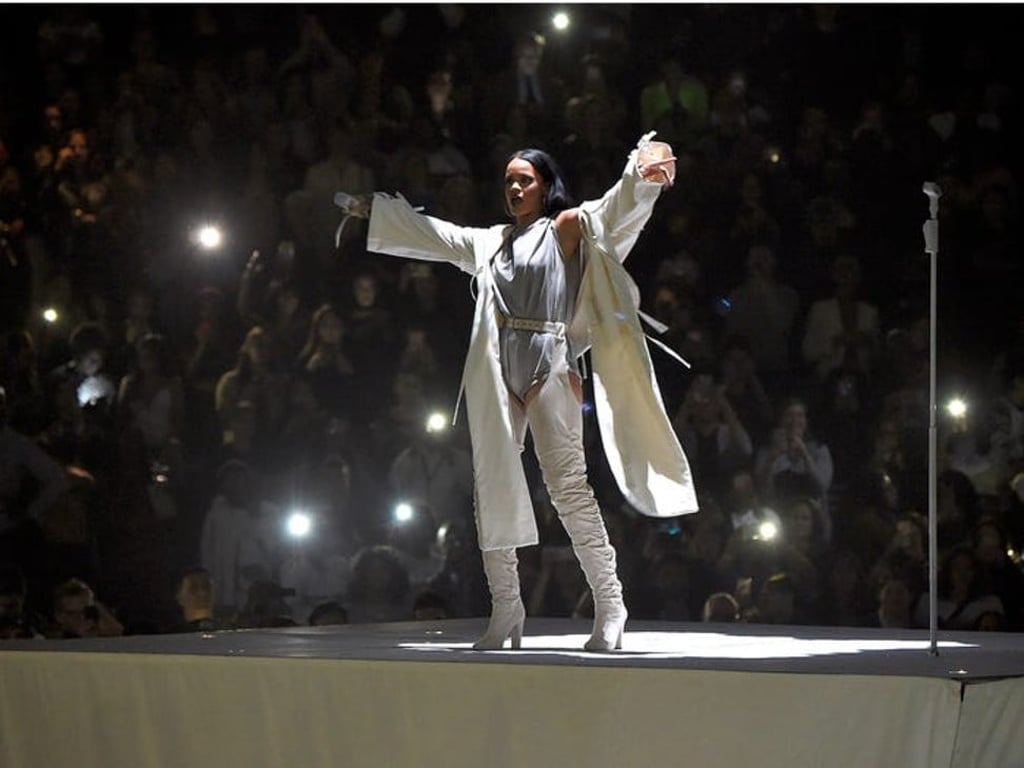 Rihanna also profits from tour sponsorships. She reportedly signed a US$25 million contract to promote Samsung on her 2016 Anti World Tour. Photo: Getty Images