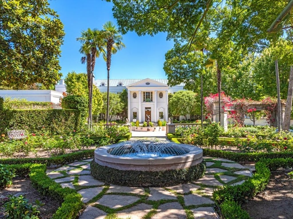 Exterior of the home. Photo: Hilton Hyland