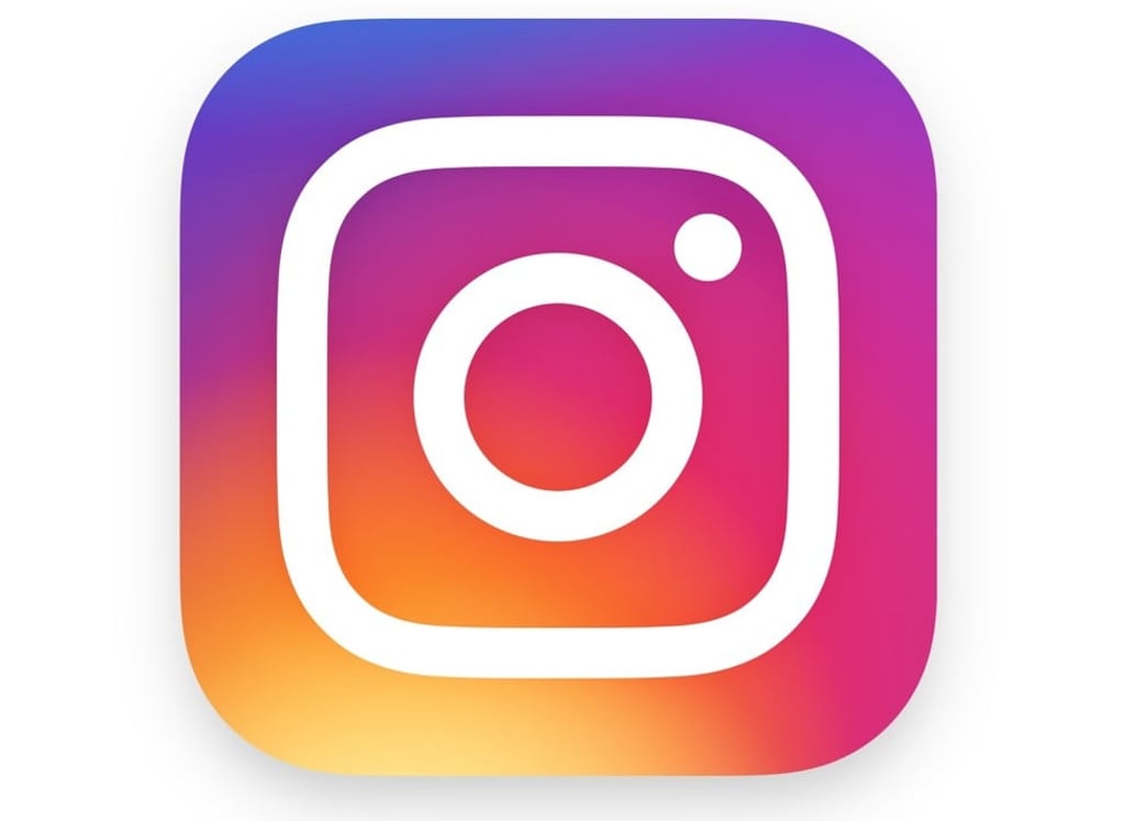 There are apps to help you remove unwanted photos from Instagram. Photo: Shutterstock
