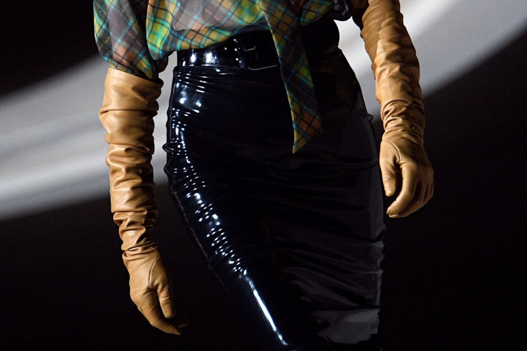 The women’s ready-to-wear collection, overseen by Saint Laurent creative director Anthony Vaccarello, stuck to its theme of boldly mixing contrasting styles. Photo: AFP