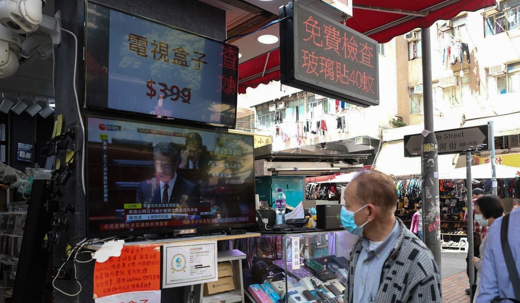 People across the city tuned in to watch the financial showpiece of Hong Kong’s calendar. Photo: Xiaomei Chen