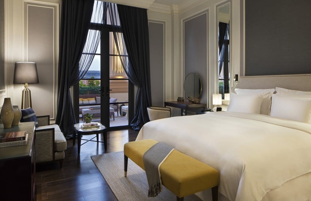 The accent is on enhancing guests’ stay with luxurious comfort.