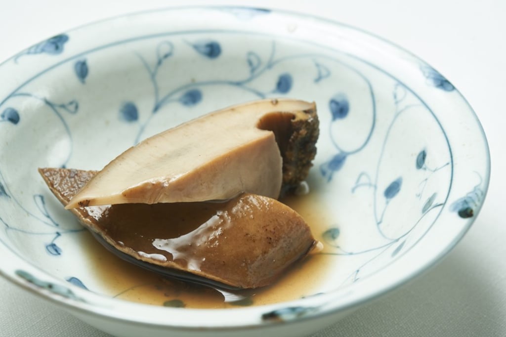 Simmered abalone with 20-year Shaoxing wine and kombu.
