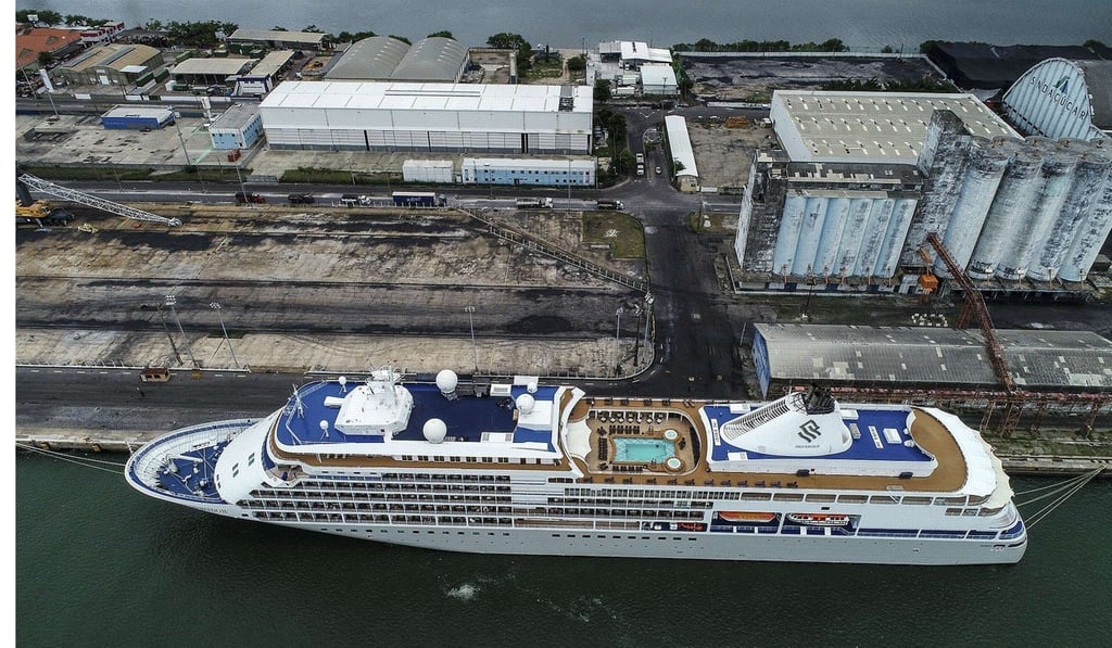 An aerial view of the Silver Shadow cruise ship isolated in Recife, Brazil, on March 13. Photo: EPA-EFE