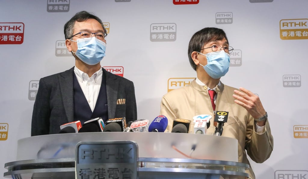 Dr Lam Ching-choi (left) and Professor Yuen Kwok-yung agree that testing for the coronavirus should increase dramatically in Hong Kong. Photo: K. Y. Cheng