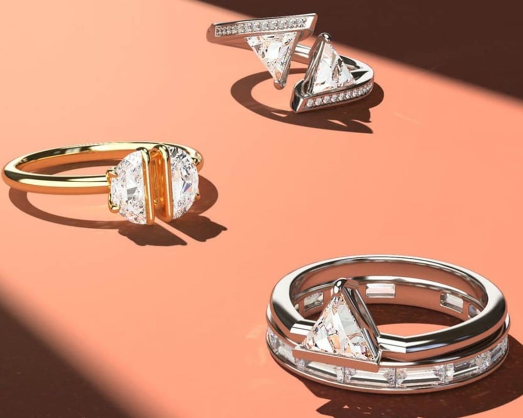 Mason rings from Frank Darling. Mason rings from Frank Darling.