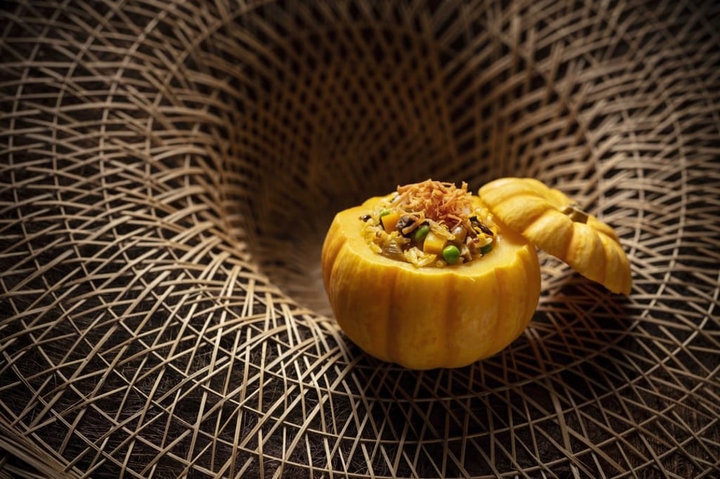 Fried multigrain rice with conpoy and organic pumpkin.