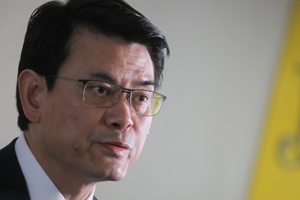 Edward Yau, secretary for commerce and economic development, says he is discussing with applicants how more masks can be produced for children. Photo: K.Y. Cheng