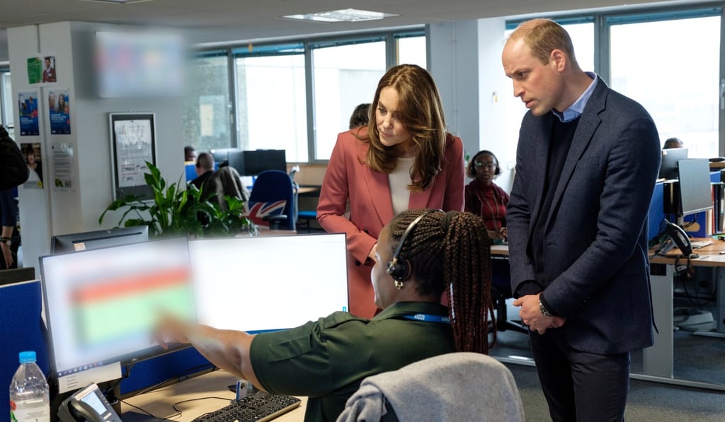 Prince William and Catherine, Duchess of Cambridge, talk with a staff member during a visit to the London Ambulance Service 111 control room. Photo: Reuters Prince William and Catherine, Duchess of Cambridge, talk with a staff member during a visit to the London Ambulance Service 111 control room. Photo: Reuters