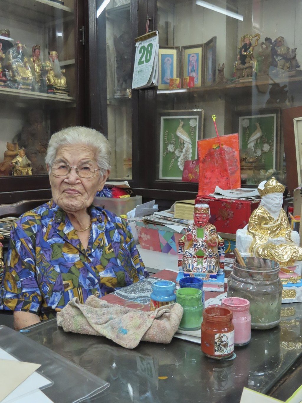 Tan Chwee Lian at Say Tian Hng, in Singapore. Photo: David Leffman