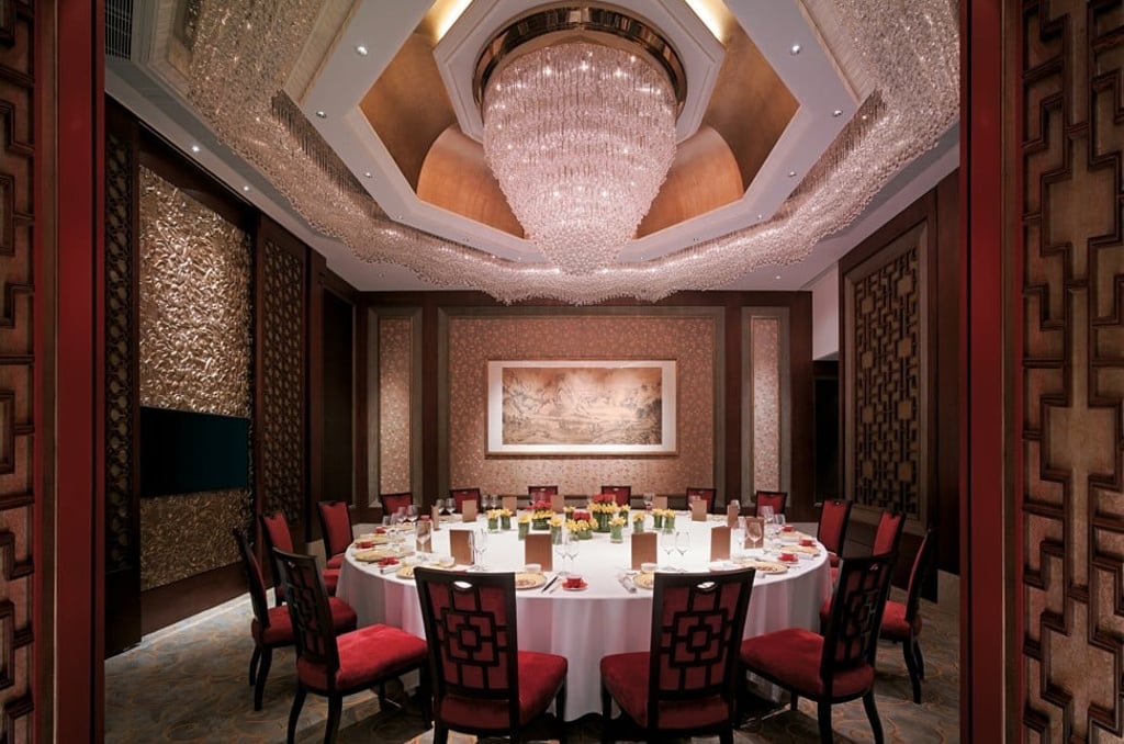The grand private dining room at Shang Palace