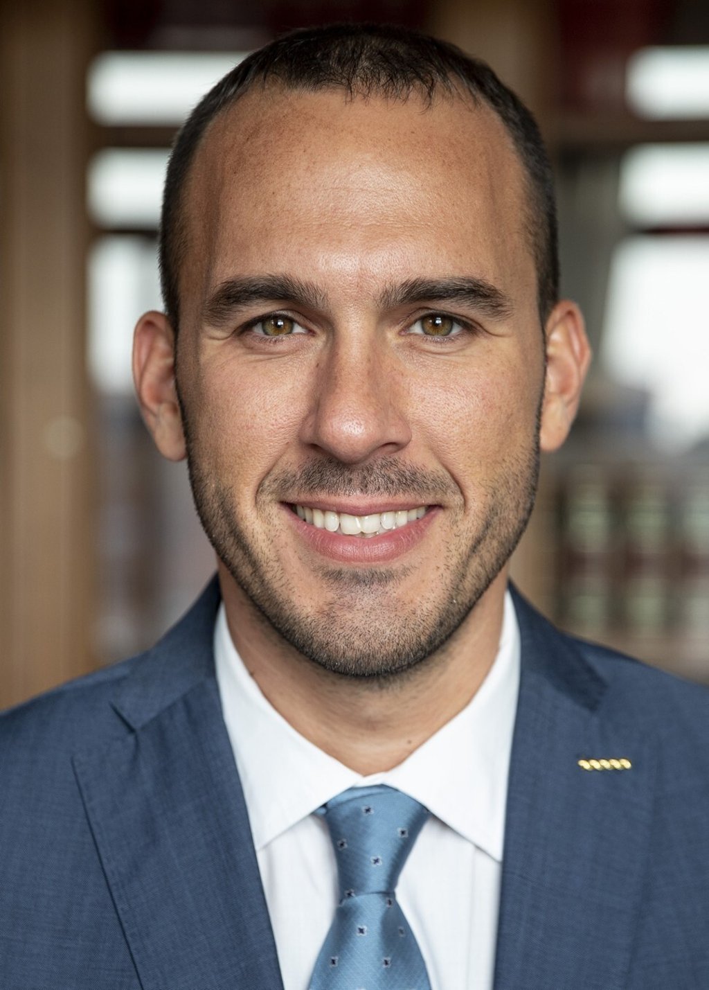 Manlio Di Stefano, Italian undersecretary of foreign affairs, is seen in 2018. Photo: C3c3dj, CC by SA 4.0