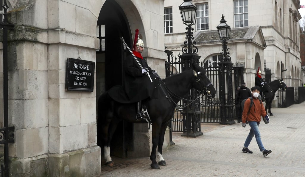 For some, it is business as usual in London despite the coronavirus lockdown. Photo: Reuters