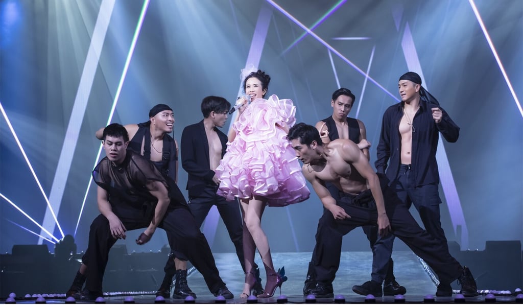 Karen Mok live at the KKBOX Music Awards in Taipei in January 2019.