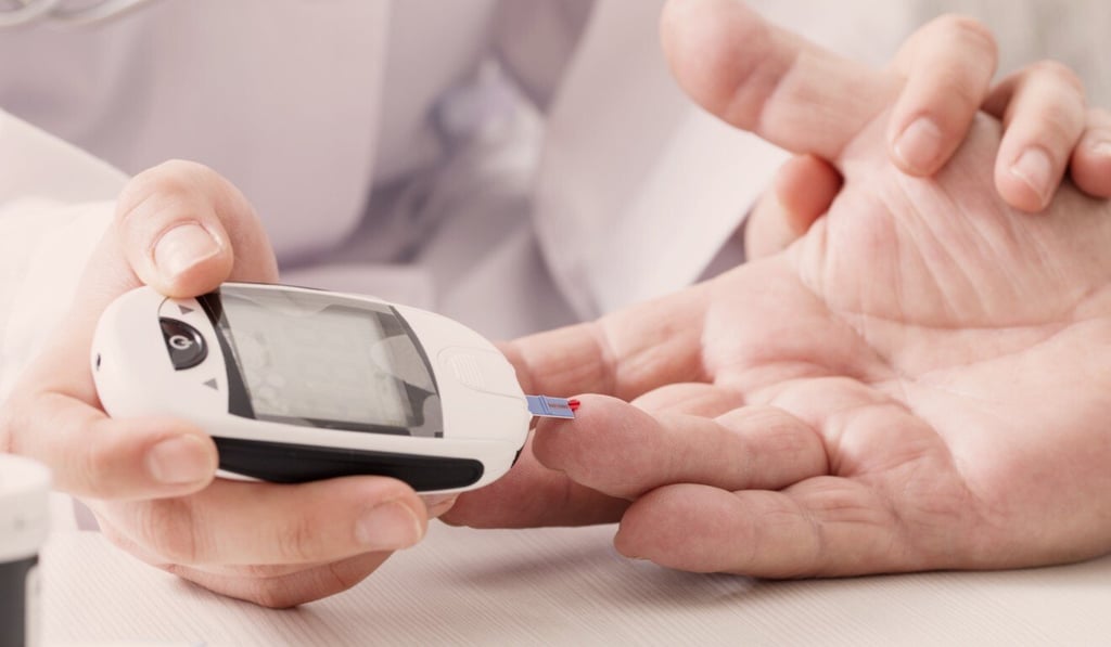 Many diabetes patients use regular blood sugar monitoring to handle the disease and avoid complications. Photo: Shutterstock