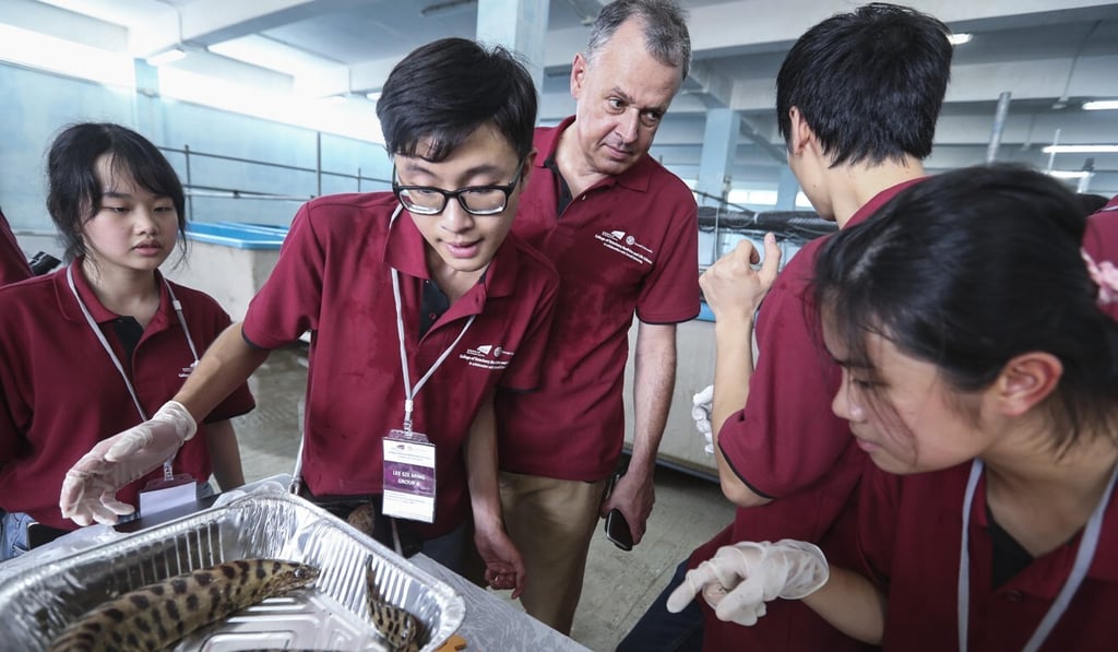 Secondary students observe animals as part of an introductory briefing at City University’s School of Veterinary Medicine and its Sha Tau Kok Aquaculture Research Centre in August 2017. Photo: Edward Wong