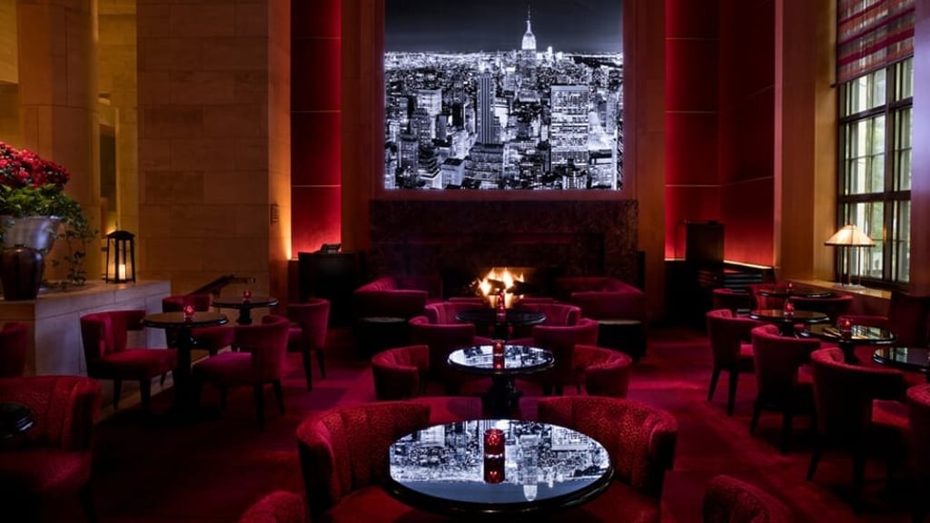 Four Seasons NYC’s bar lounge. Photo: Four Seasons NYC.