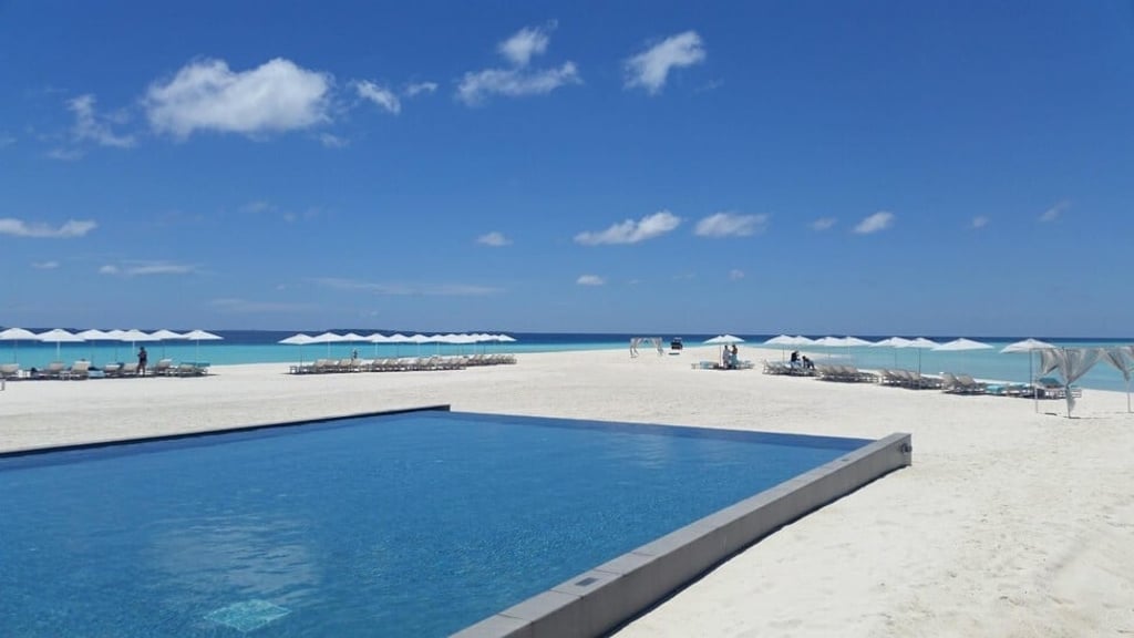 The Blu beach bar at the Four Seasons Landaa Giraavaru in the Maldives. Photo: Harsh Roopchand
