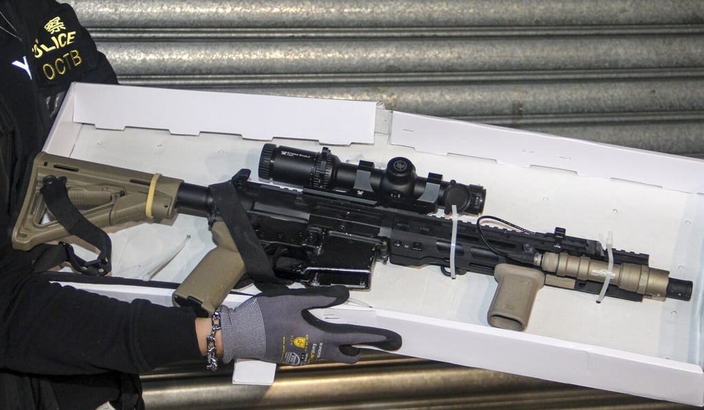 Police seized an AR-15 rifle during a raid in Tai Po. Photo: Handout