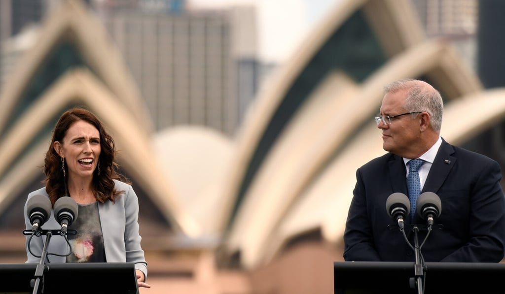 New Zealand Prime Minister Jacinda Ardern (left) and Australian Prime Minister Scott Morrison. Photo: EPA