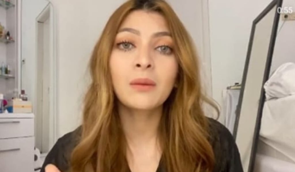 Sarah Keihl, as she appears in the video clip announcing the auction. Image: Instagram