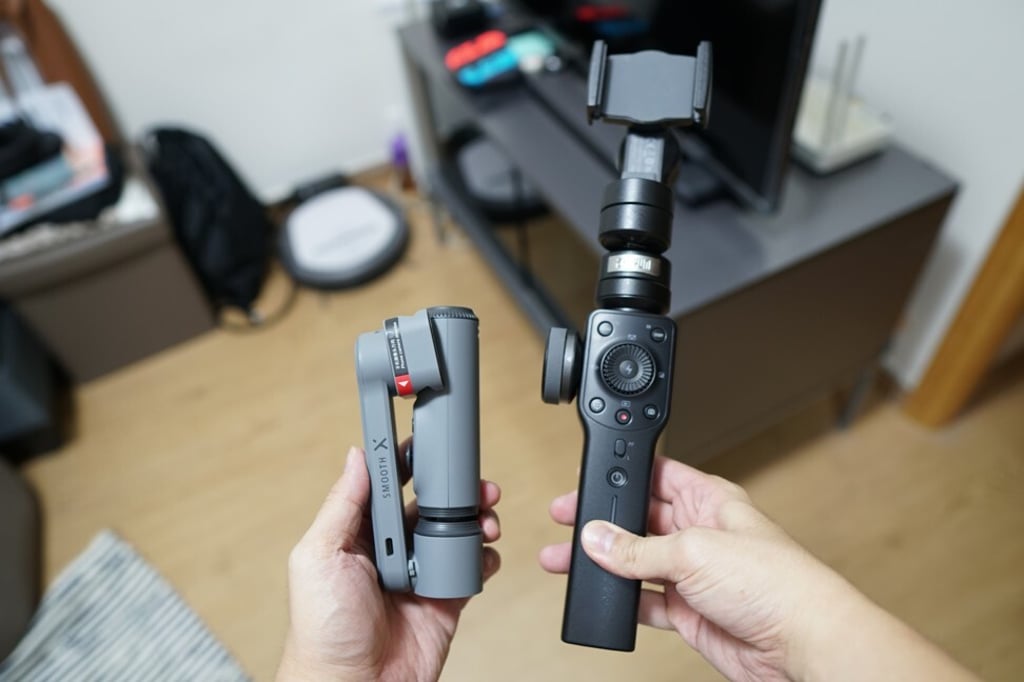 The Zhiyun Smooth X (left) next to the Zhiyun Smooth 4, released two years ago. Photo: Ben Sin