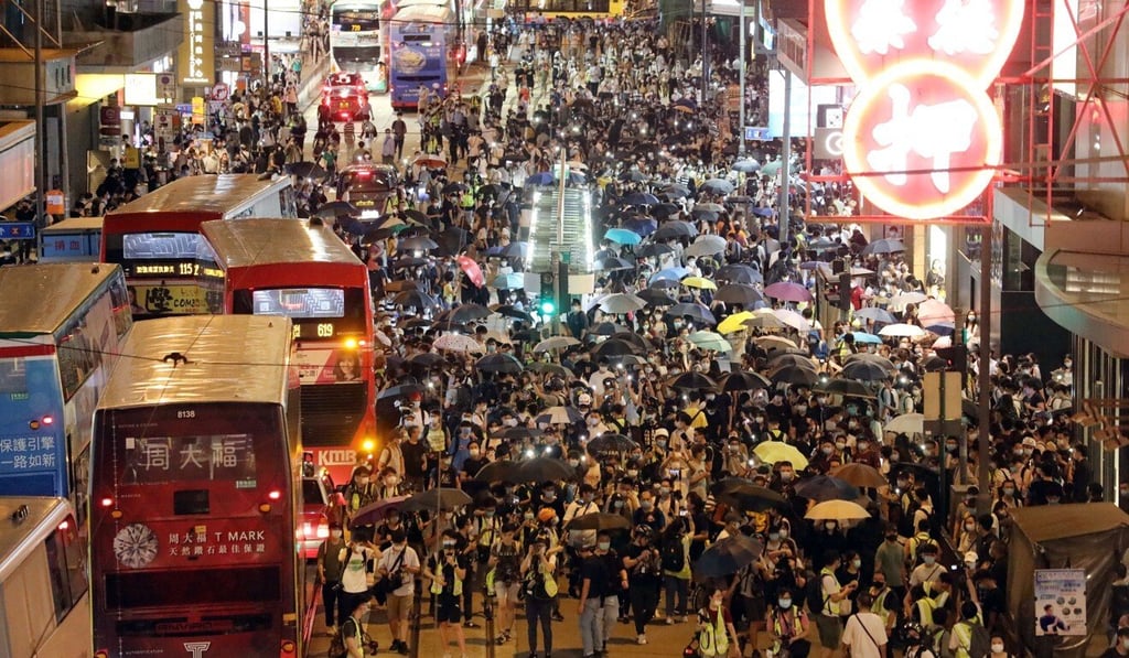 Hundreds of protesters gather in Central on Tuesday night. Photo: Dickson Lee