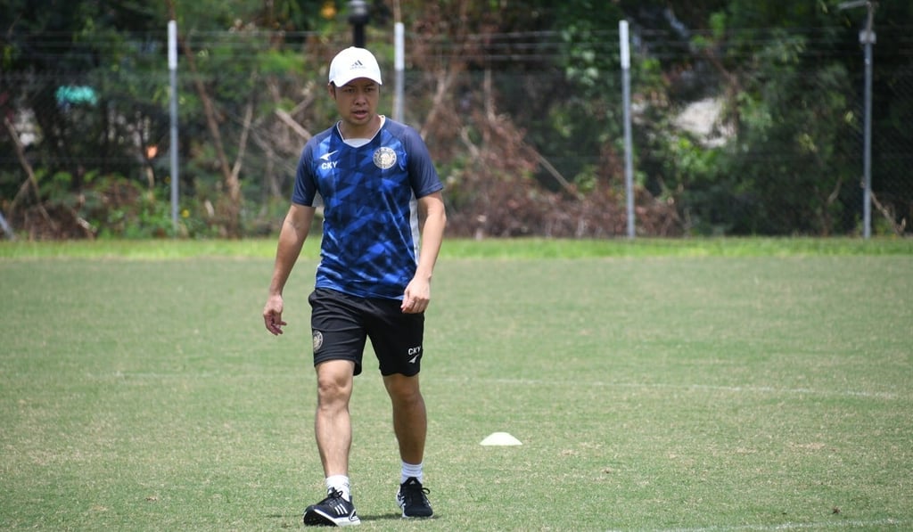 R&F coach Yeung Ching-kwong says they have been let down by the HKFA on new signings. Photo: Chan Kin-wa