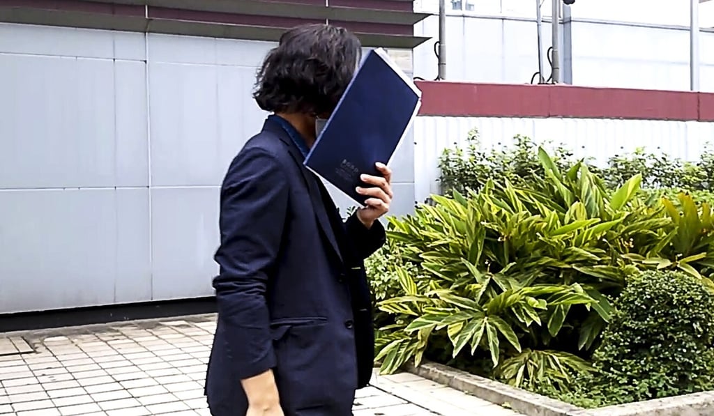 Interior designer Kwong Chi-wai walks free after Kwun Tong Court acquits him of one count of assaulting a police officer on November 12 last year. Photo: Brian Wong