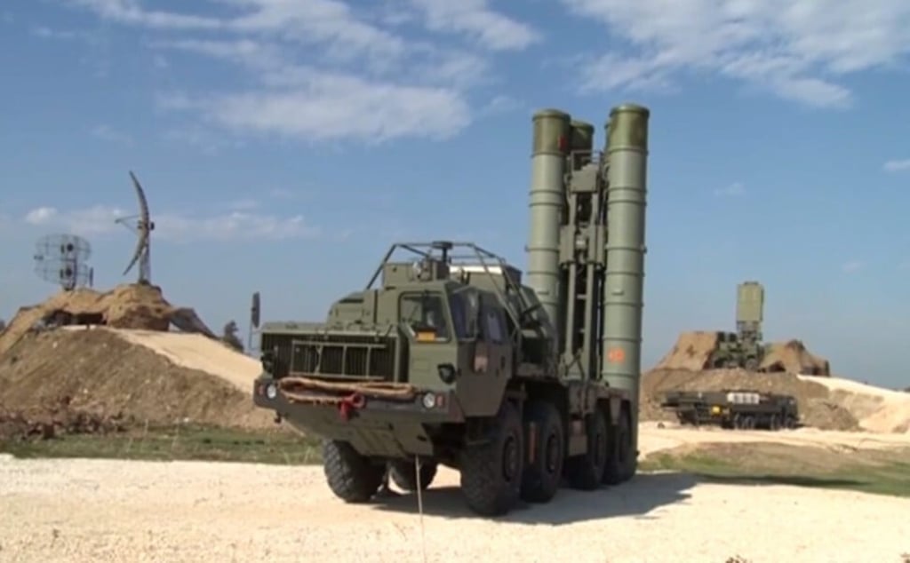 India signed a US$5.43 billion deal for an S-400 air defence missile system. Photo: EPA India signed a US$5.43 billion deal for an S-400 air defence missile system. Photo: EPA