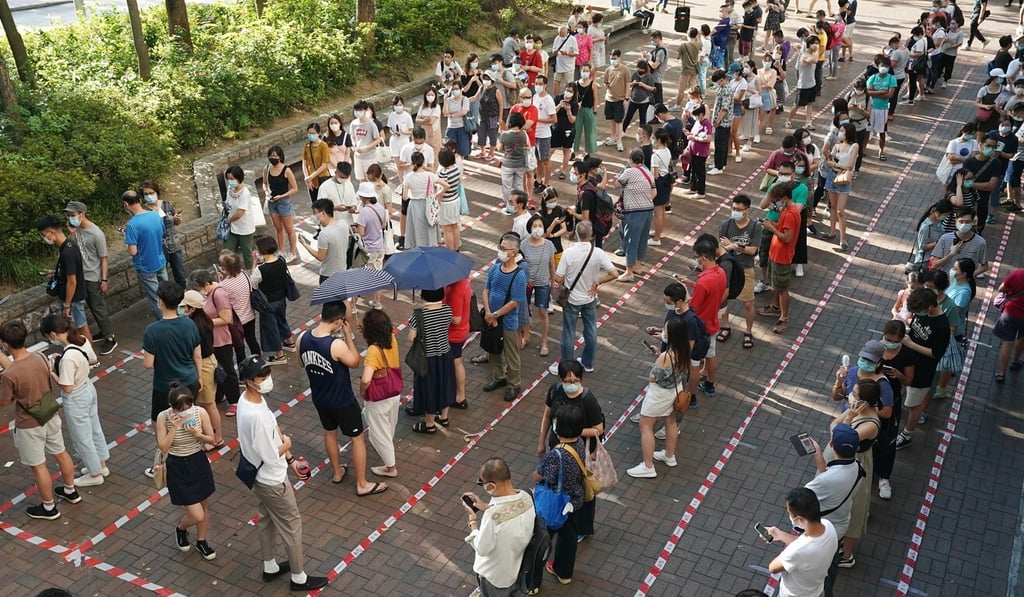 A larger-than-expected number of Hongkongers showed up for the opposition’s weekend primary. Photo: Felix Wong