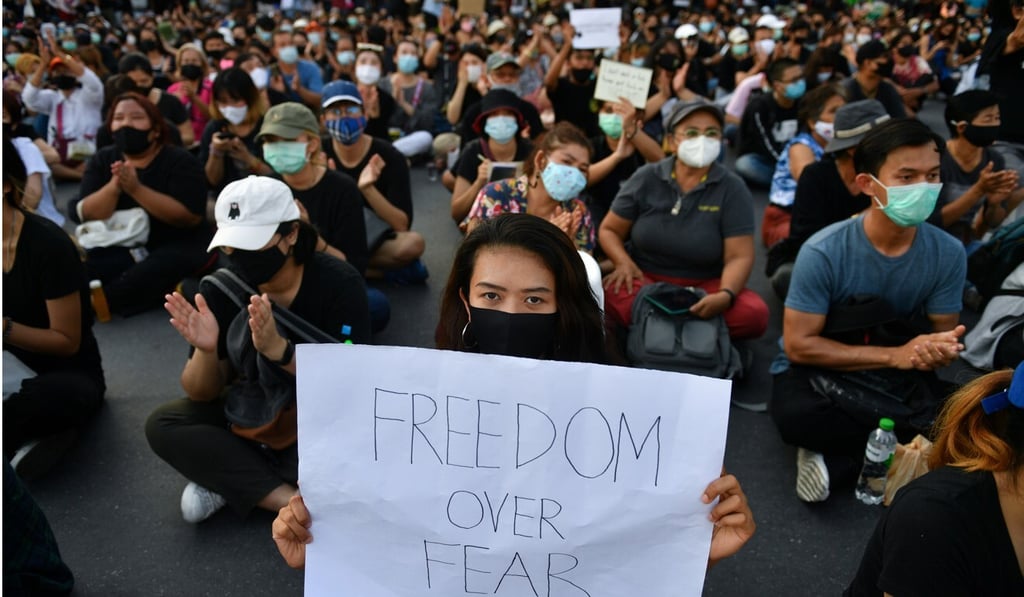 Protesters defy coronavirus restrictions to demonstrate in Bangkok, Thailand. Photo: Reuters Protesters defy coronavirus restrictions to demonstrate in Bangkok, Thailand. Photo: Reuters