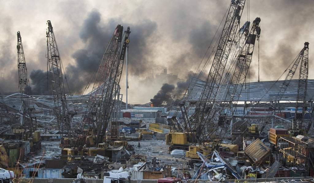 Smoke rises in the aftermath of the massive explosion in Beirut, Lebanon. Photo: AP Smoke rises in the aftermath of the massive explosion in Beirut, Lebanon. Photo: AP