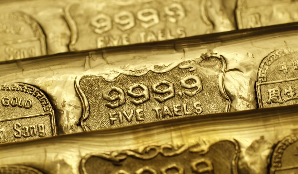 The price of gold in Hong Kong hit HK$19,247 per tael (US$2,483 for 37.9 grams) on Friday. Photo: Reuters