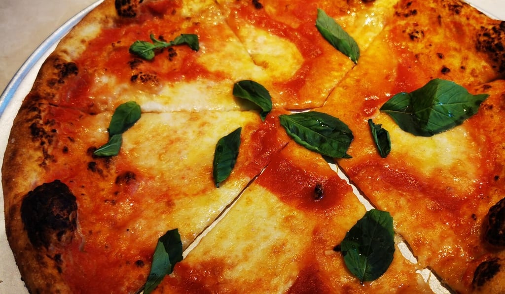 Margherita pizza at Emmer Pizzeria in Admiralty. Photo: Matthias Karl