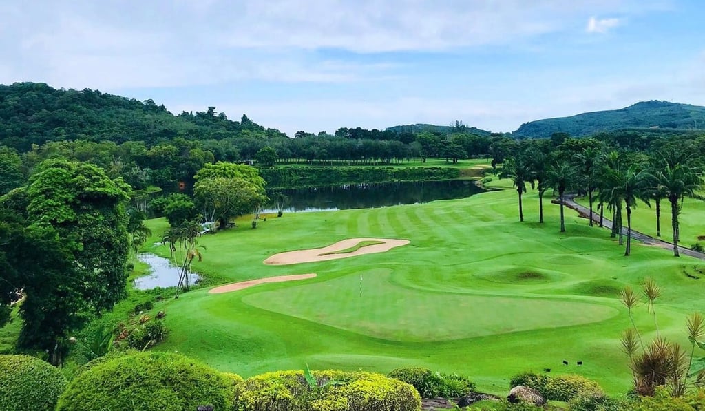 The ‘pay to stay’ visa scheme comes with perks including golf at championship courses in Phuket, Bangkok and Pattaya. Photo: Facebook The ‘pay to stay’ visa scheme comes with perks including golf at championship courses in Phuket, Bangkok and Pattaya. Photo: Facebook