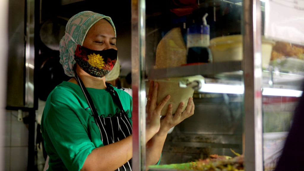 Rahayu Rahman serves classic Malay dishes using old-school recipes at Makan Food Stall in Sembawang Hills Food Centre, Singapore. Rahayu Rahman serves classic Malay dishes using old-school recipes at Makan Food Stall in Sembawang Hills Food Centre, Singapore.