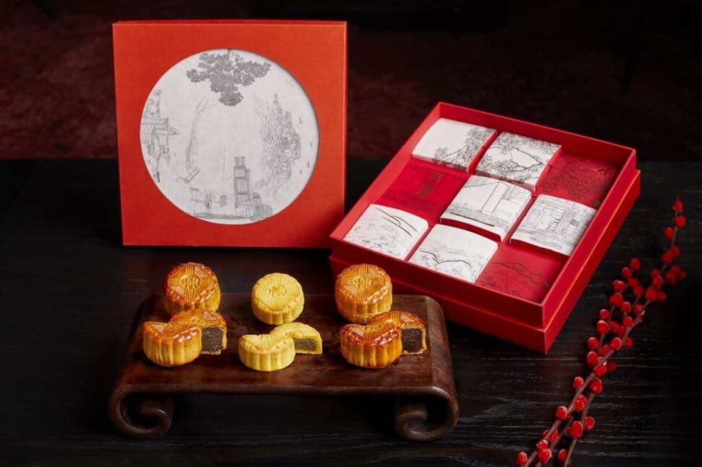Rosewood Hong Kong’s mini assorted flavour mooncakes. Rosewood Hong Kong’s mini assorted flavour mooncakes.