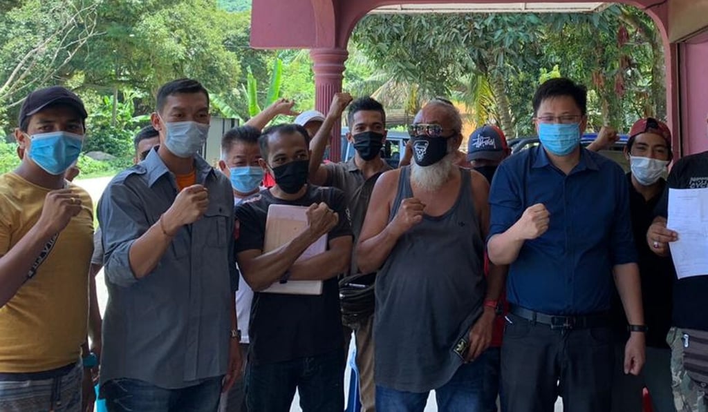 The Save Musang King Alliance (Samka) and the durian farmers from Raub, Pahang. Photo: Handout