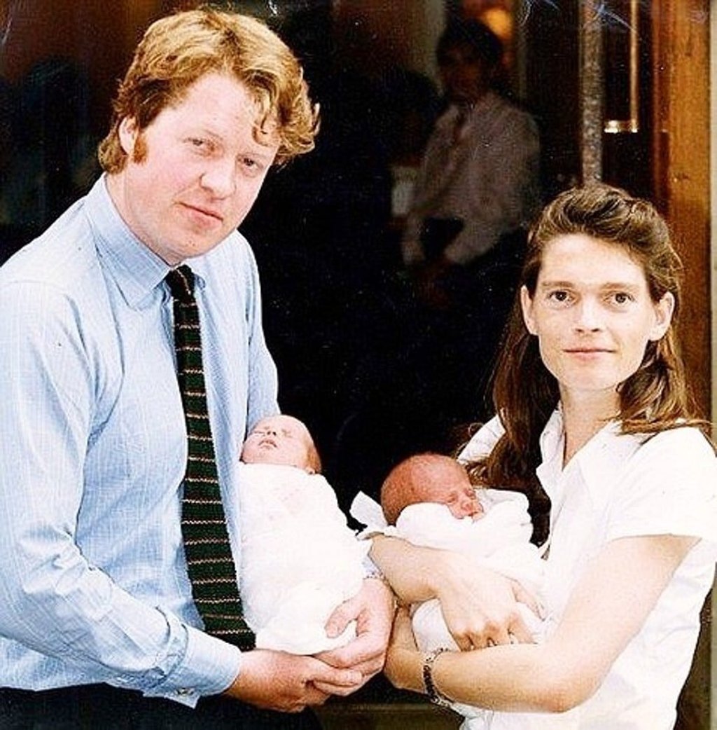 Earl and Countess Spencer with their newborn twin daughters, Ladies Eliza Victoria and Katya Amelia Spencer in 1992. Photo: @_althorp/Instagram Earl and Countess Spencer with their newborn twin daughters, Ladies Eliza Victoria and Katya Amelia Spencer in 1992. Photo: @_althorp/Instagram