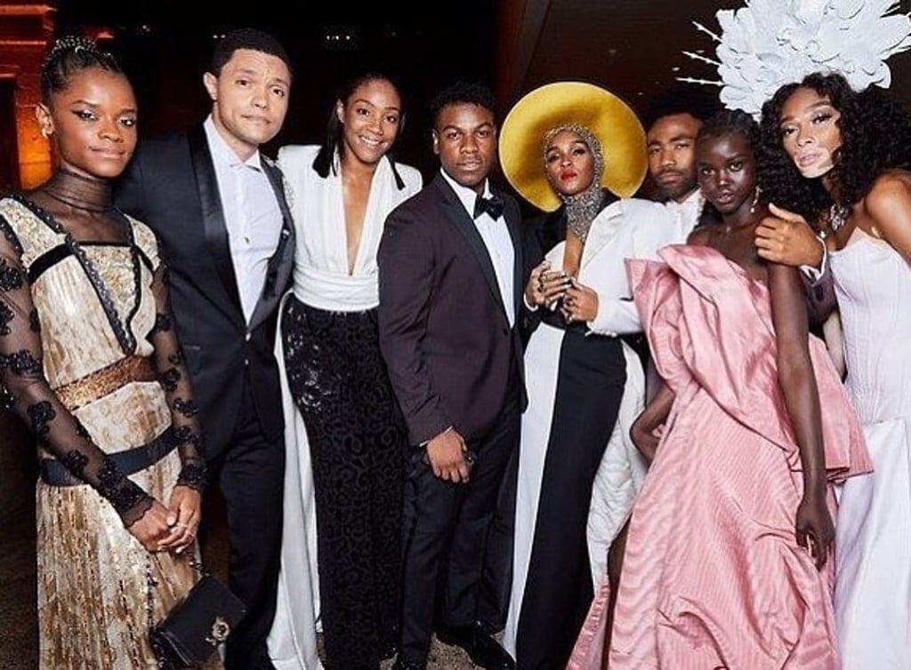Trevor Noah hanging out with celebrity friends. Photo: @trevornoah/Instagram