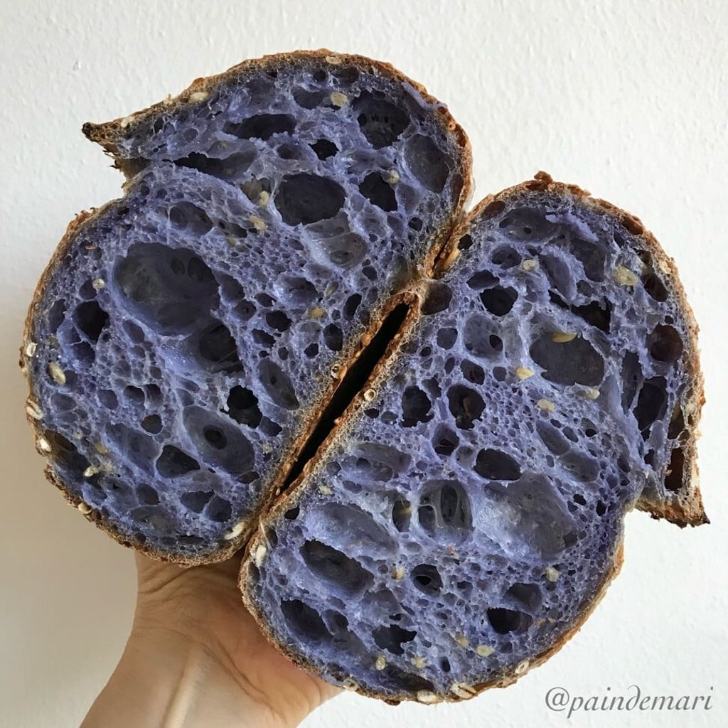 A butterfly pea flower sourdough loaf by Mari. Photo: Instagram