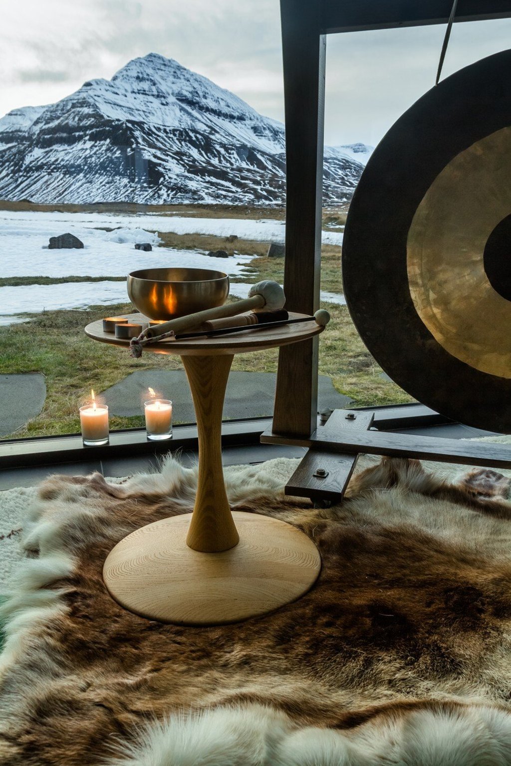 Evening gong baths and breathing technique sessions locally curated for Eleven Life guests. Photo: Eleven Life