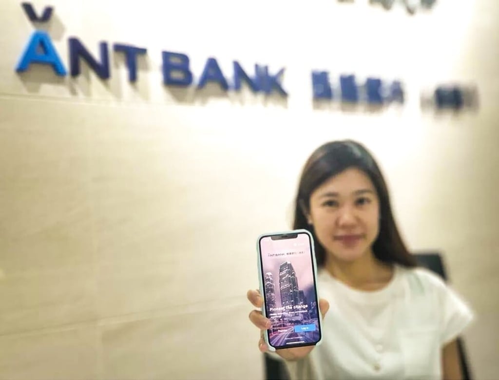 Smartphone showing Ant Bank’s app. Photo: Ant Bank Smartphone showing Ant Bank’s app. Photo: Ant Bank