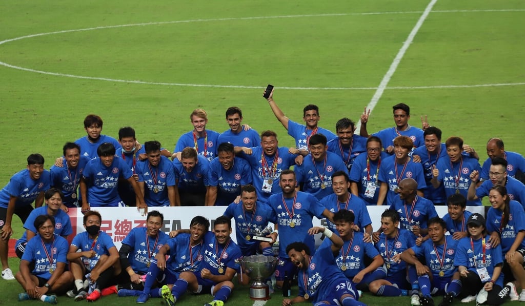 Eastern celebrate their Hong Kong FA Cup final win against R&F at Hong Kong Stadium. Photo: Chan Kin-wa