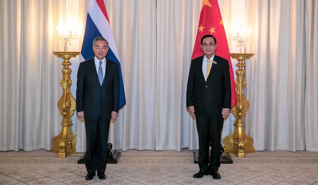 Wang Yi (left) offered his support to Bangkok in a meeting on Thursday with Thai Prime Minister Prayuth Chan-ocha (right). Photo: Xinhua Wang Yi (left) offered his support to Bangkok in a meeting on Thursday with Thai Prime Minister Prayuth Chan-ocha (right). Photo: Xinhua