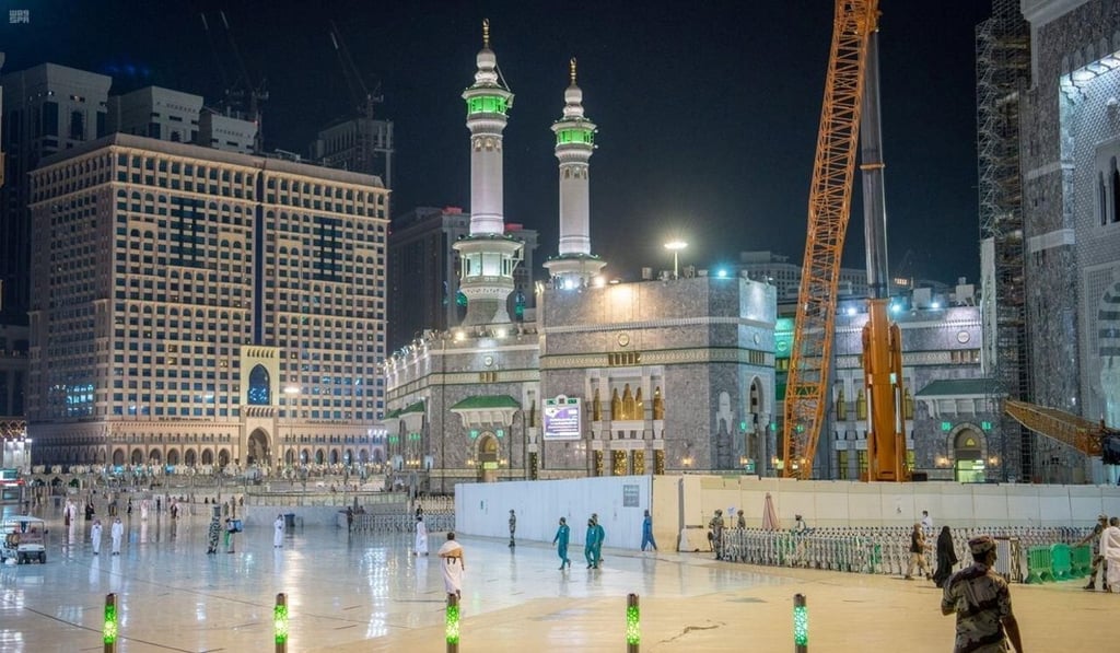 A view of the Grand Mosque, where Muslims were allowed by Saudi authorities to hold prayers for the first time in months on Sunday. Saudi Press Agency handout via Reuters