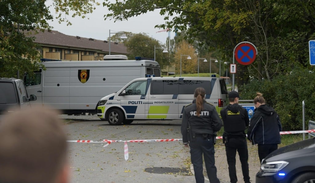 Police cordon off a street during a stand-off with convicted killer Peter Madsen. Photo: AFP Police cordon off a street during a stand-off with convicted killer Peter Madsen. Photo: AFP